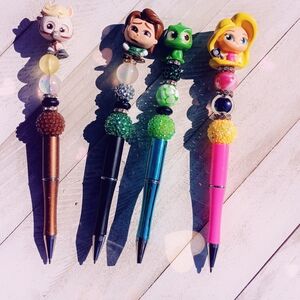 Character-Themed Pens Set